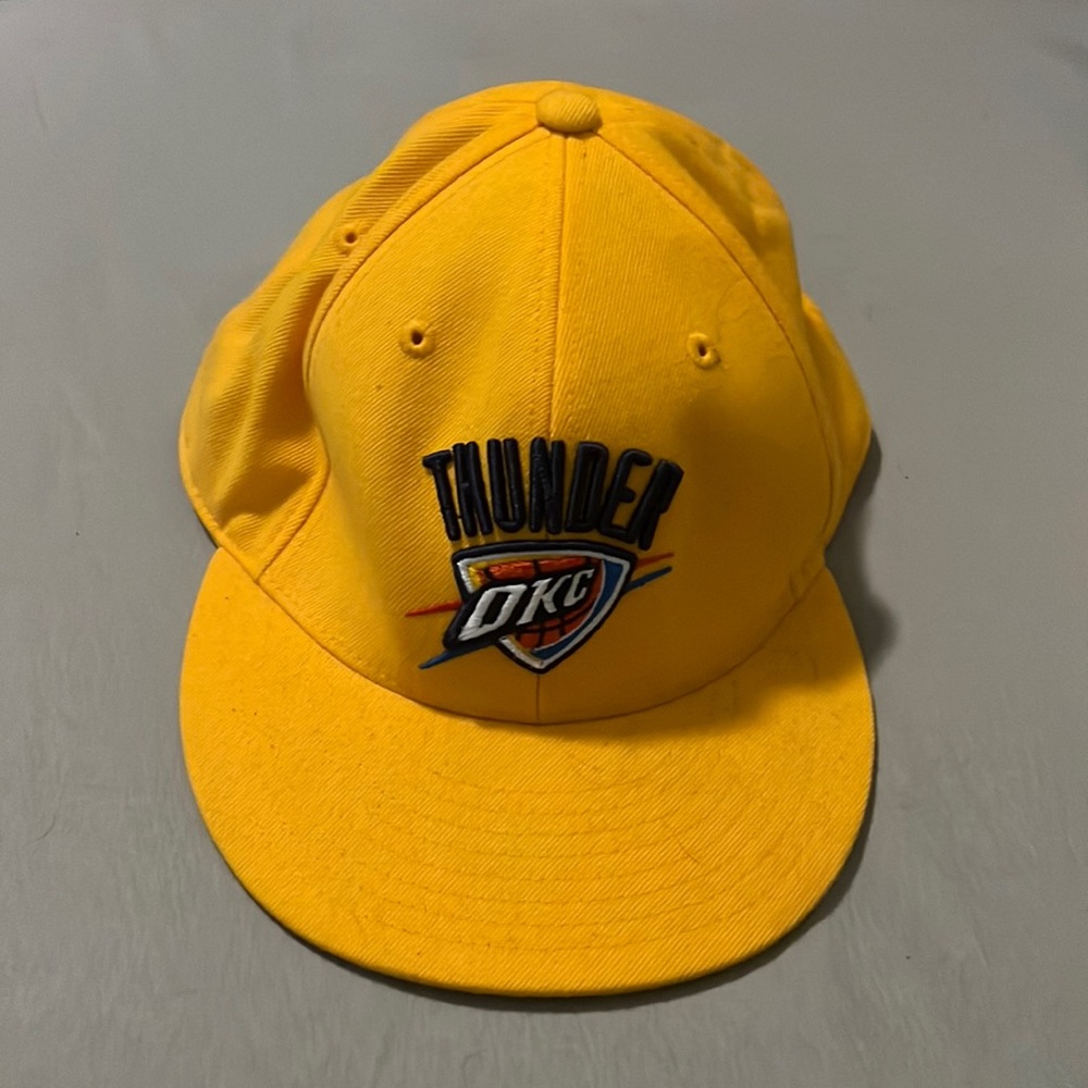 Oklahoma City Thunder Team Logo Fitted Hat Cap - Yellow